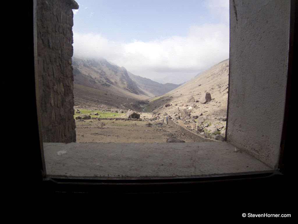 Walking Mt Toubkal