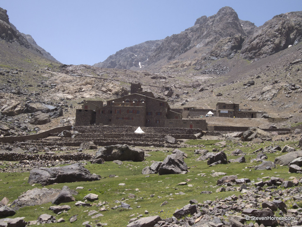 Walking Mt Toubkal