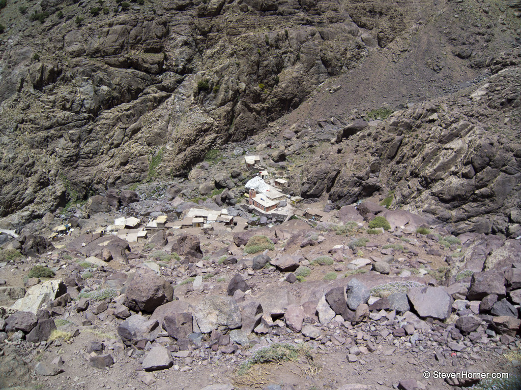 Walking Mt Toubkal