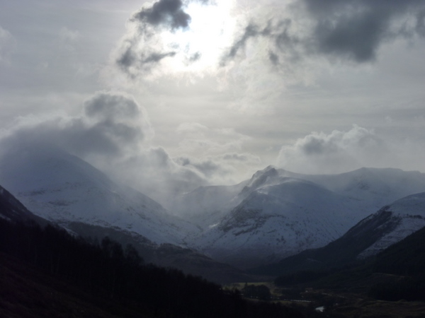 Spindrift & cloud on the Mamores
